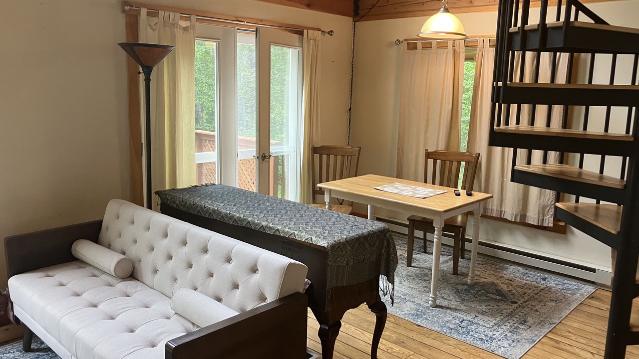 Photo of Livingroom in Lovell