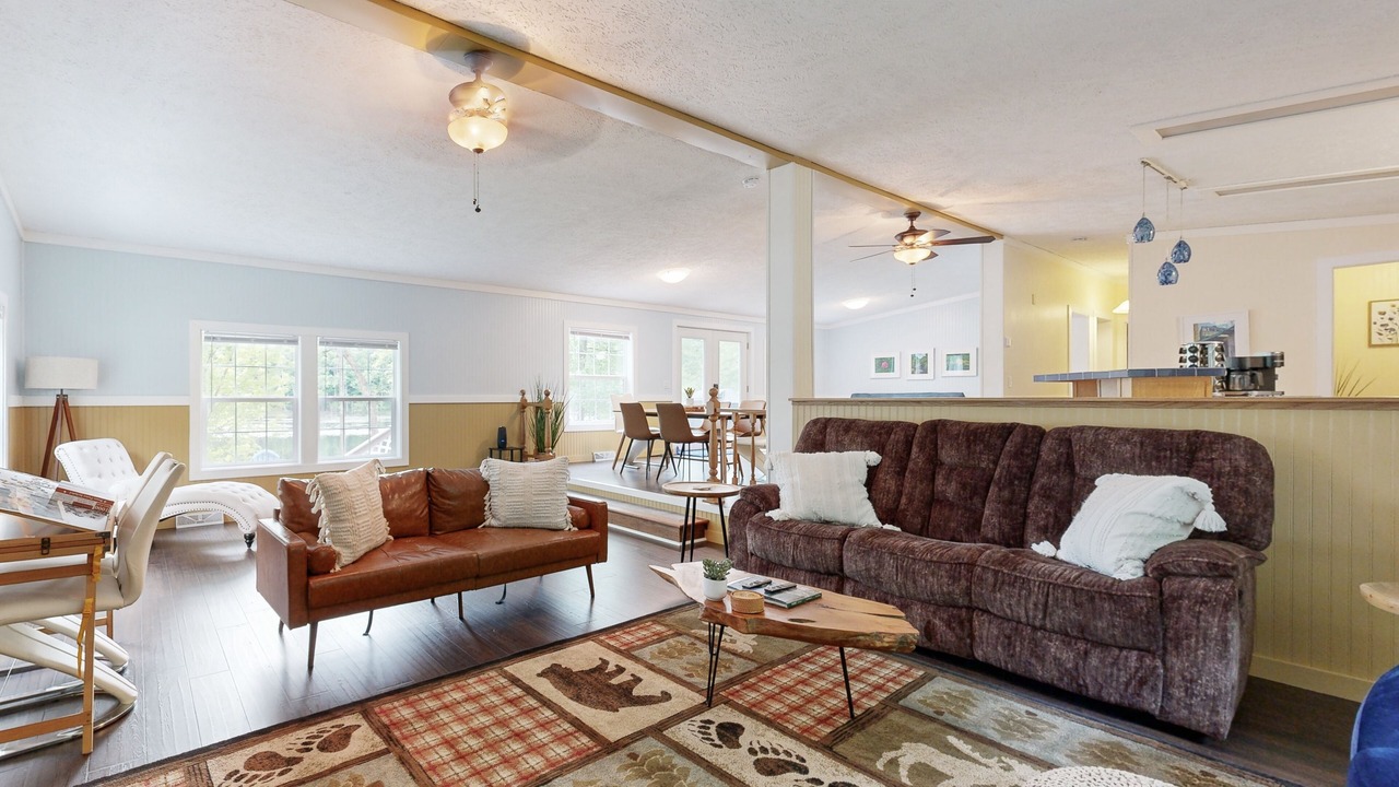 Photo of Livingroom in Gardiner