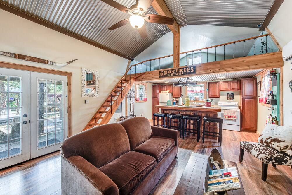 Photo of Livingroom in Aransas Pass