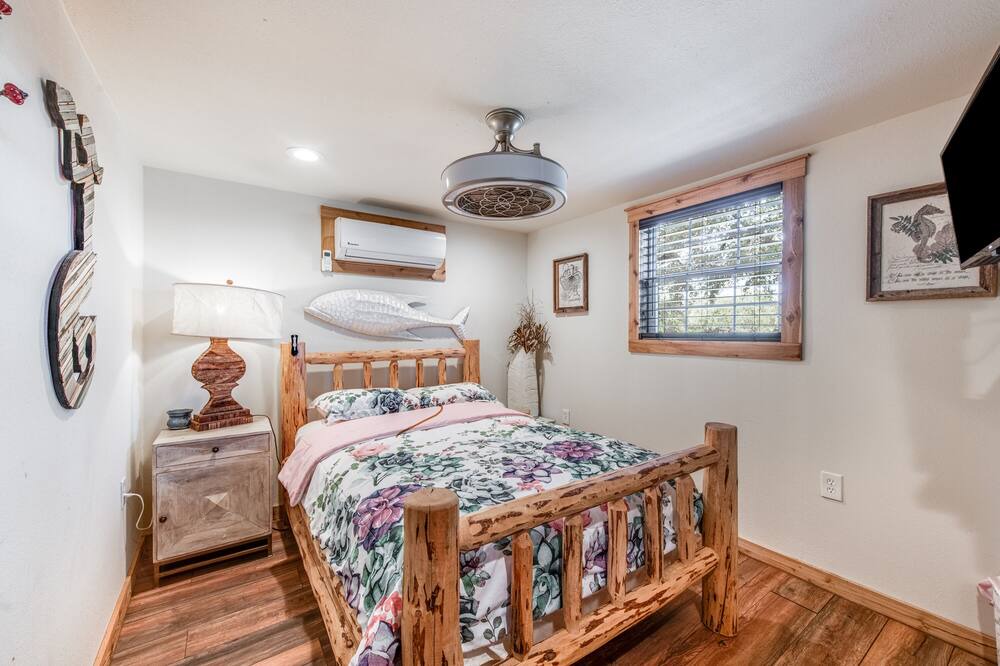 Photo of Bedroom in Aransas Pass