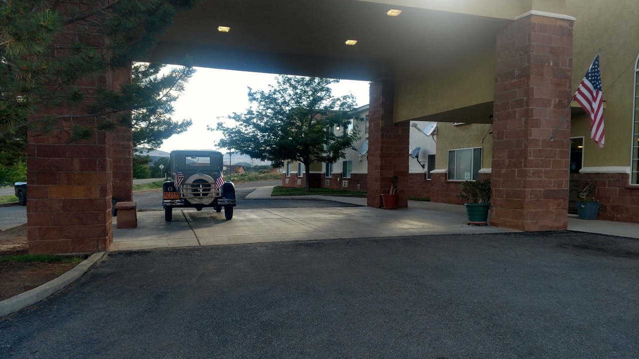 Photo of Buildings in Torrey