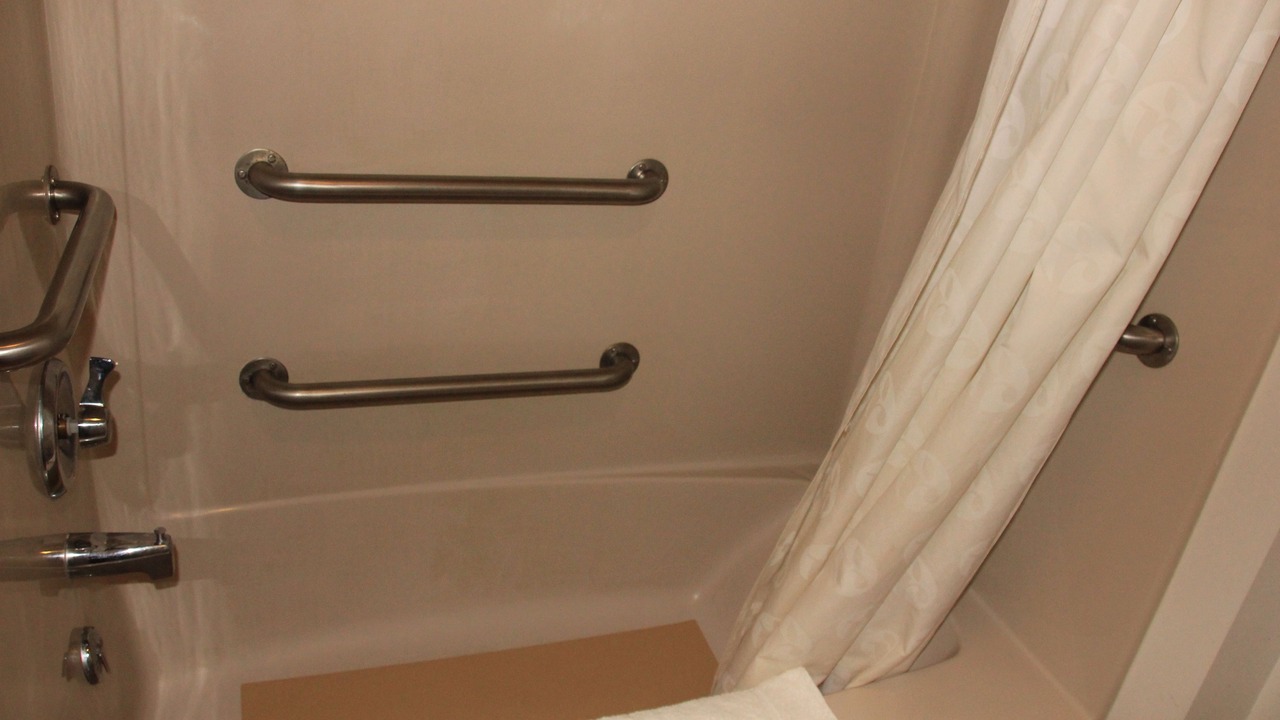 Photo of Bathroom in Niagara Falls