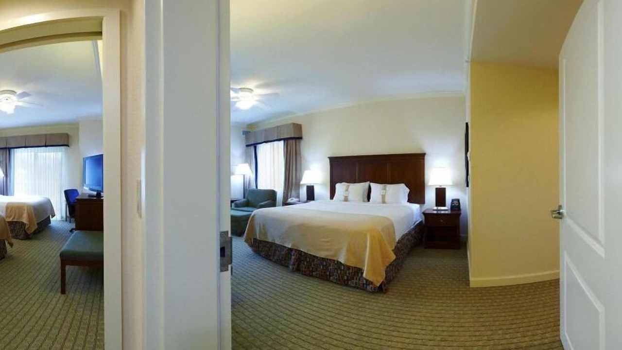Photo of Bedroom in Lake George