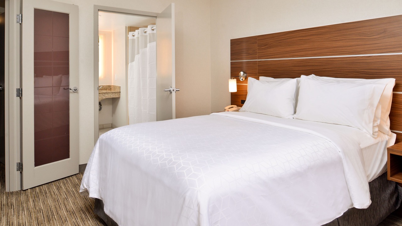 Photo of Bedroom in Downtown Buffalo