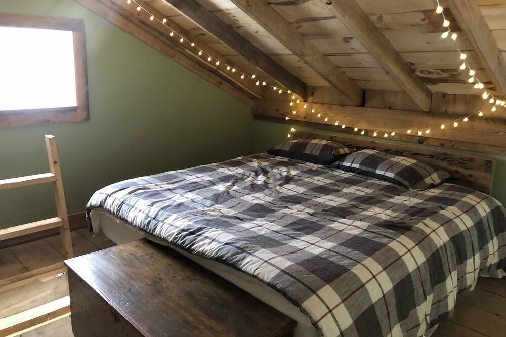 Photo of Bedroom in Woolwich