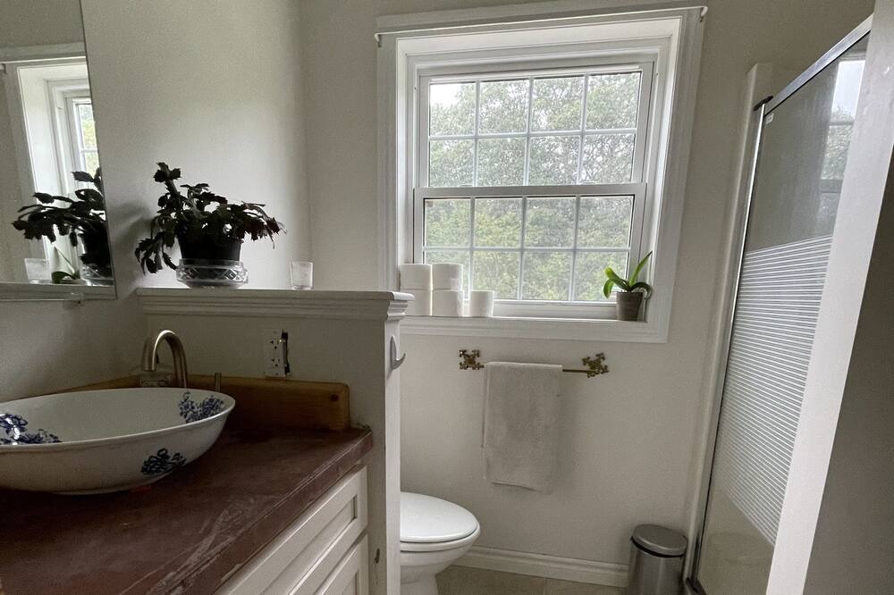 Photo of Bathroom in Woolwich