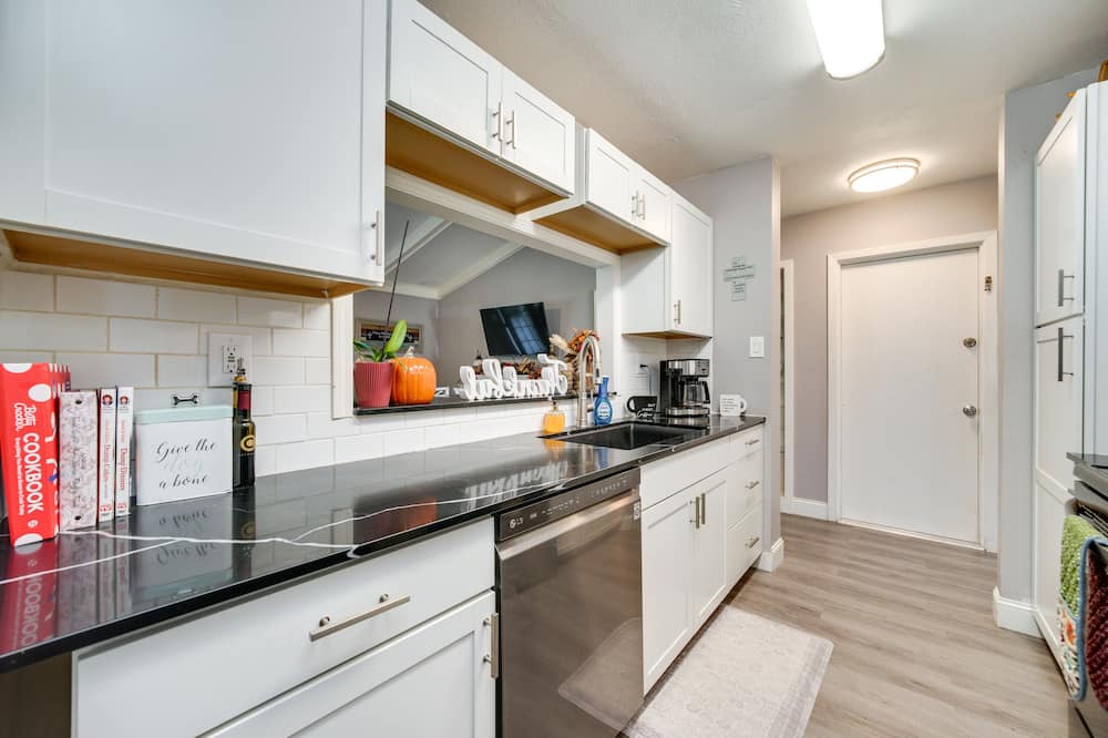Photo of Kitchen in Wake Village