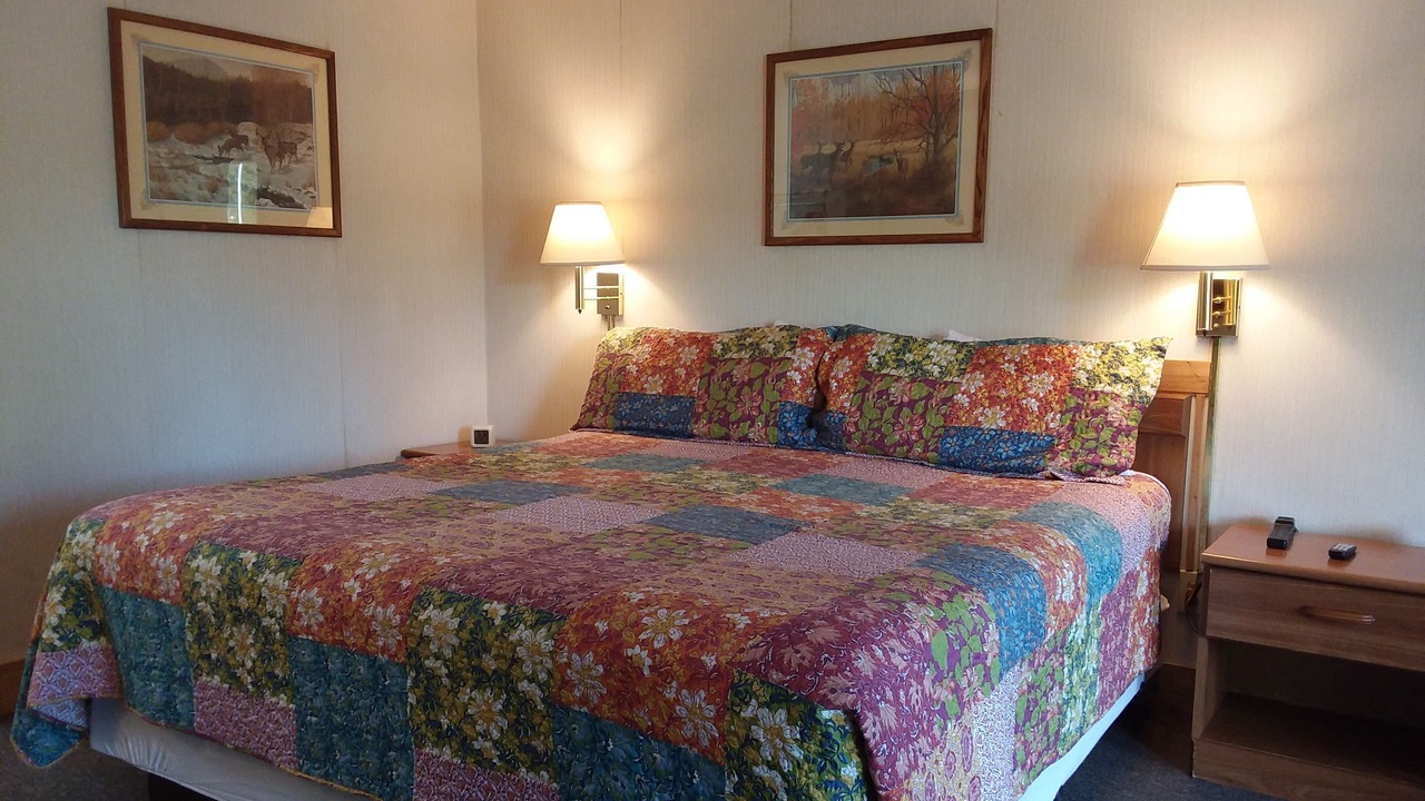 Photo of Bedroom in Hayesville