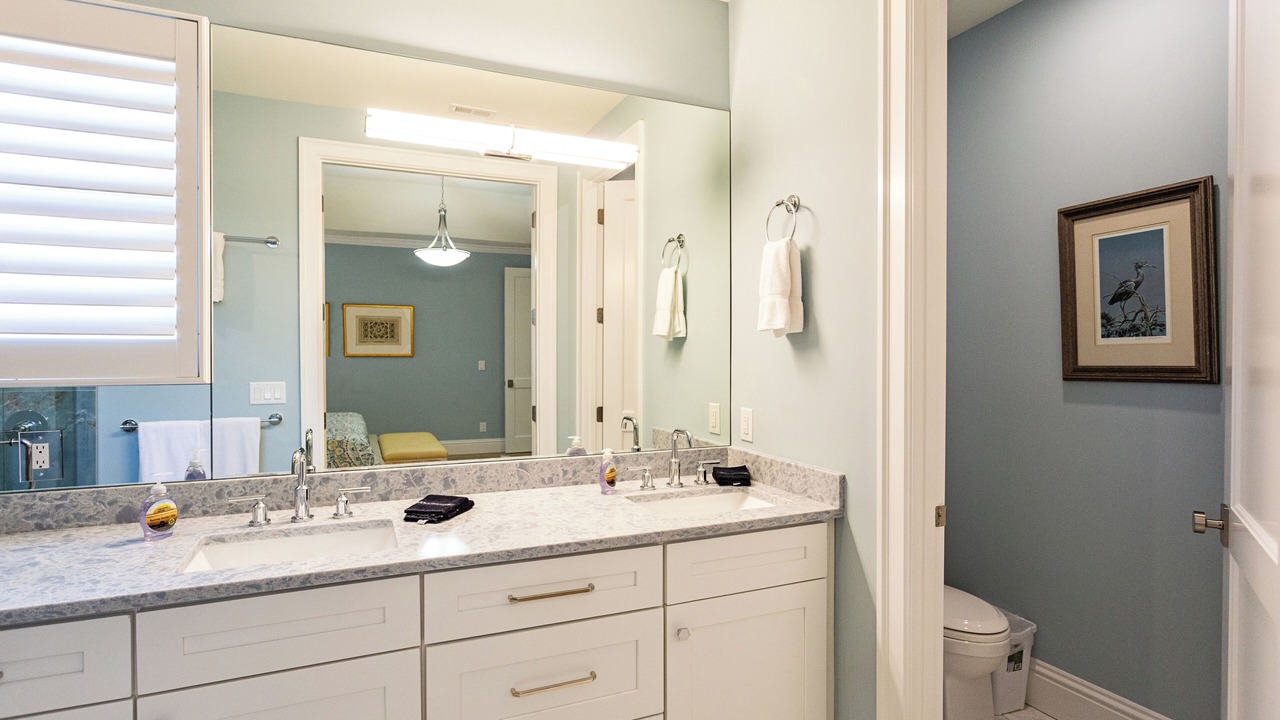 Photo of Bathroom in Naples Park