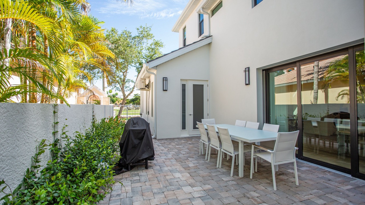 Photo of Outdoor in Naples Park