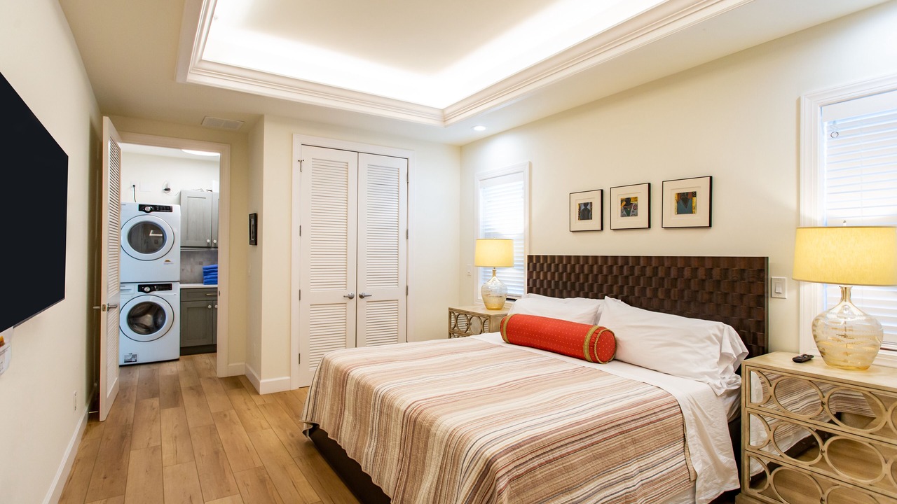 Photo of Bedroom in Naples Park