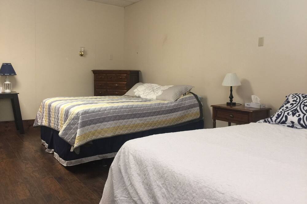 Photo of Bedroom in Ellsworth