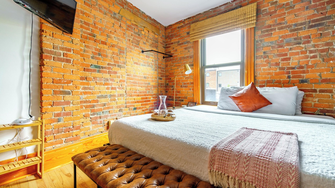 Photo of Bedroom in Italian Village