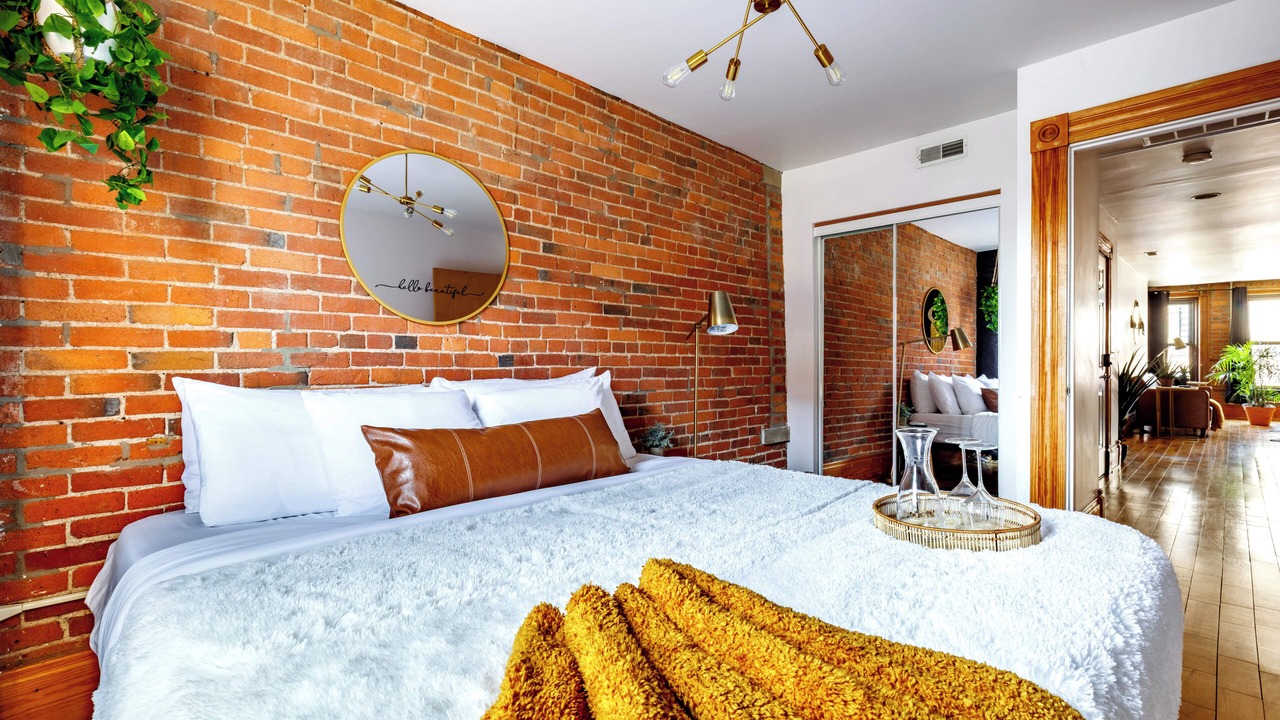 Photo of Bedroom in Italian Village