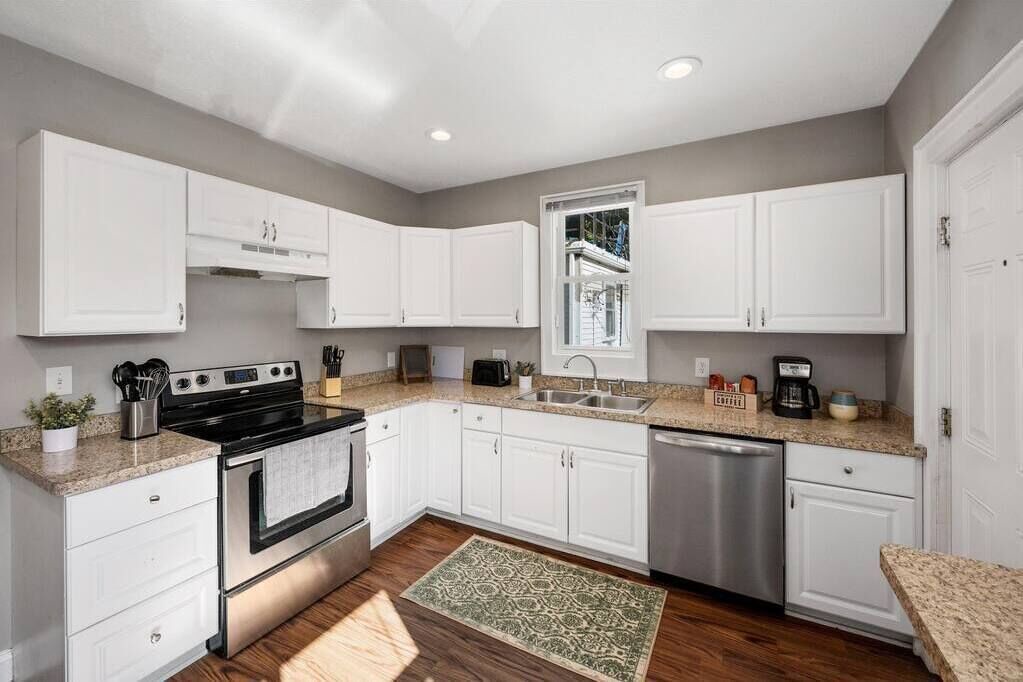 Photo of Kitchen in University District