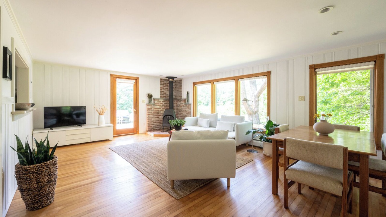 Photo of Livingroom in Kennebunkport