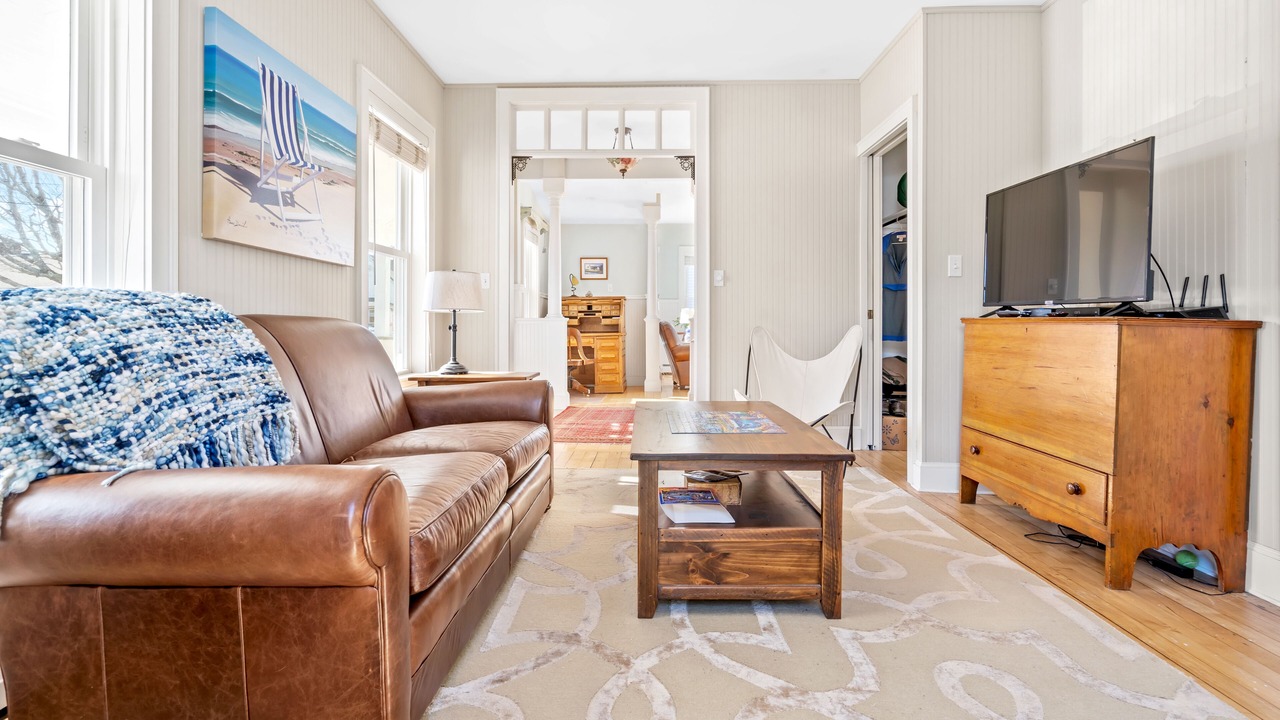 Photo of Livingroom in Pine Point