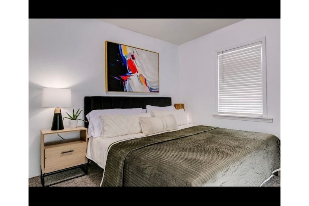 Photo of Bedroom in Wake Village