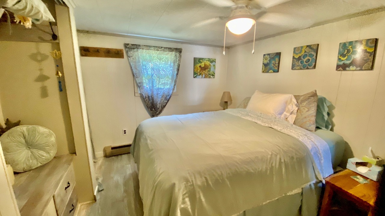 Photo of Bedroom in Embden