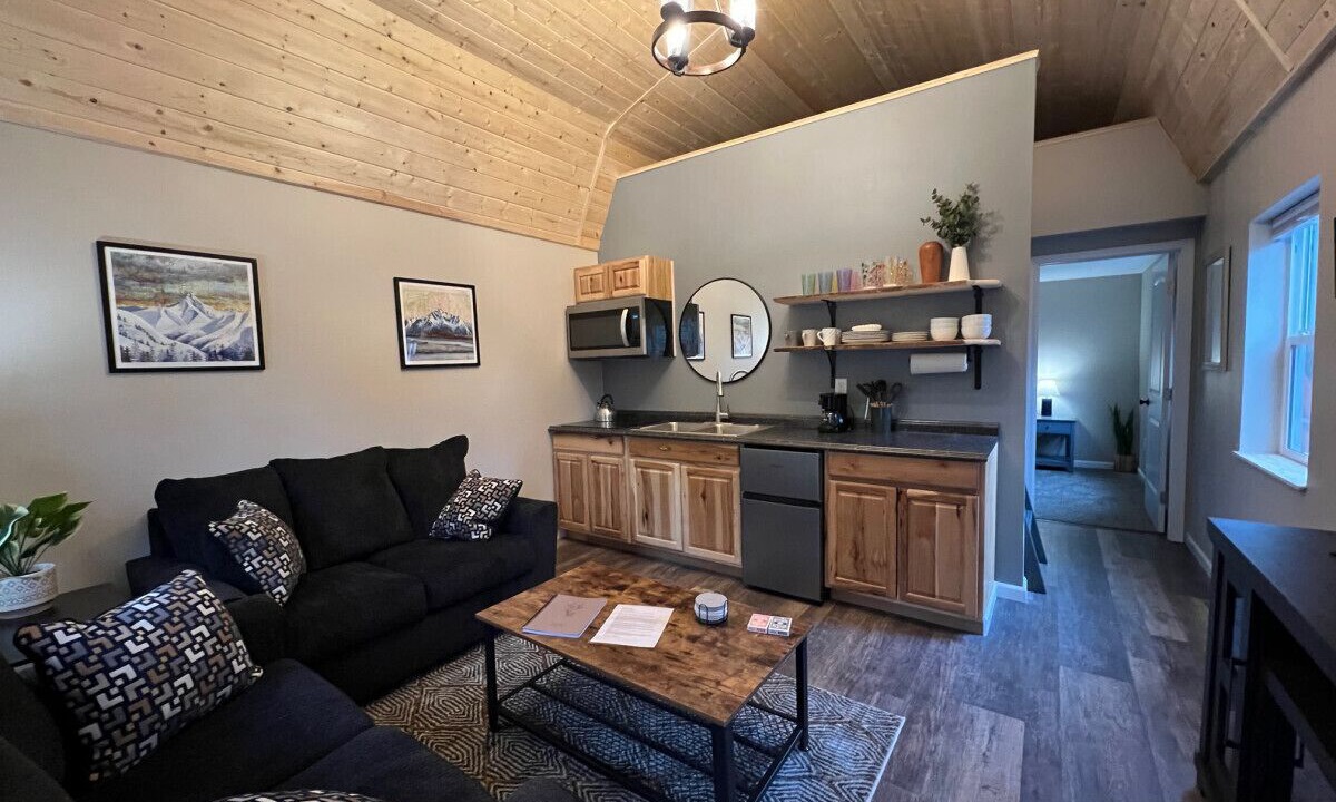Photo of Livingroom in Questa Woods