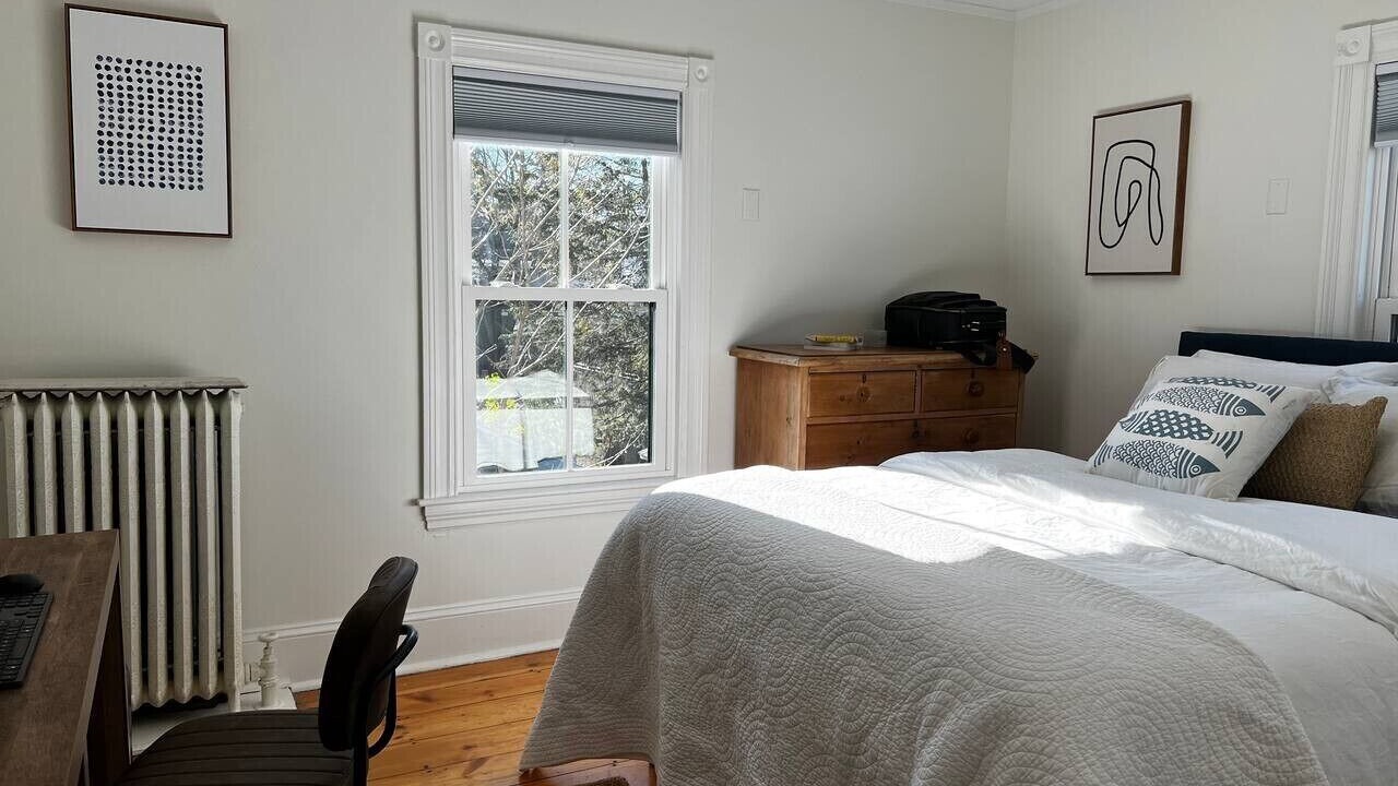 Photo of Bedroom in Pond Cove