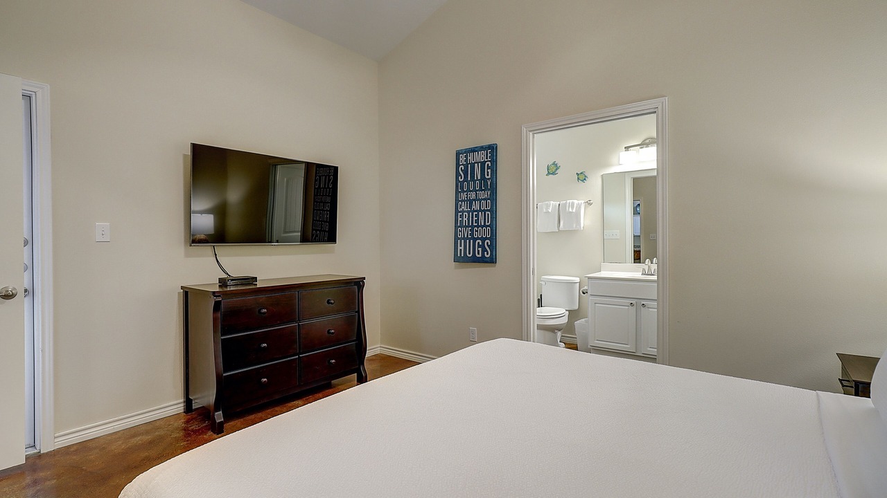 Photo of Bedroom in Corpus Christi