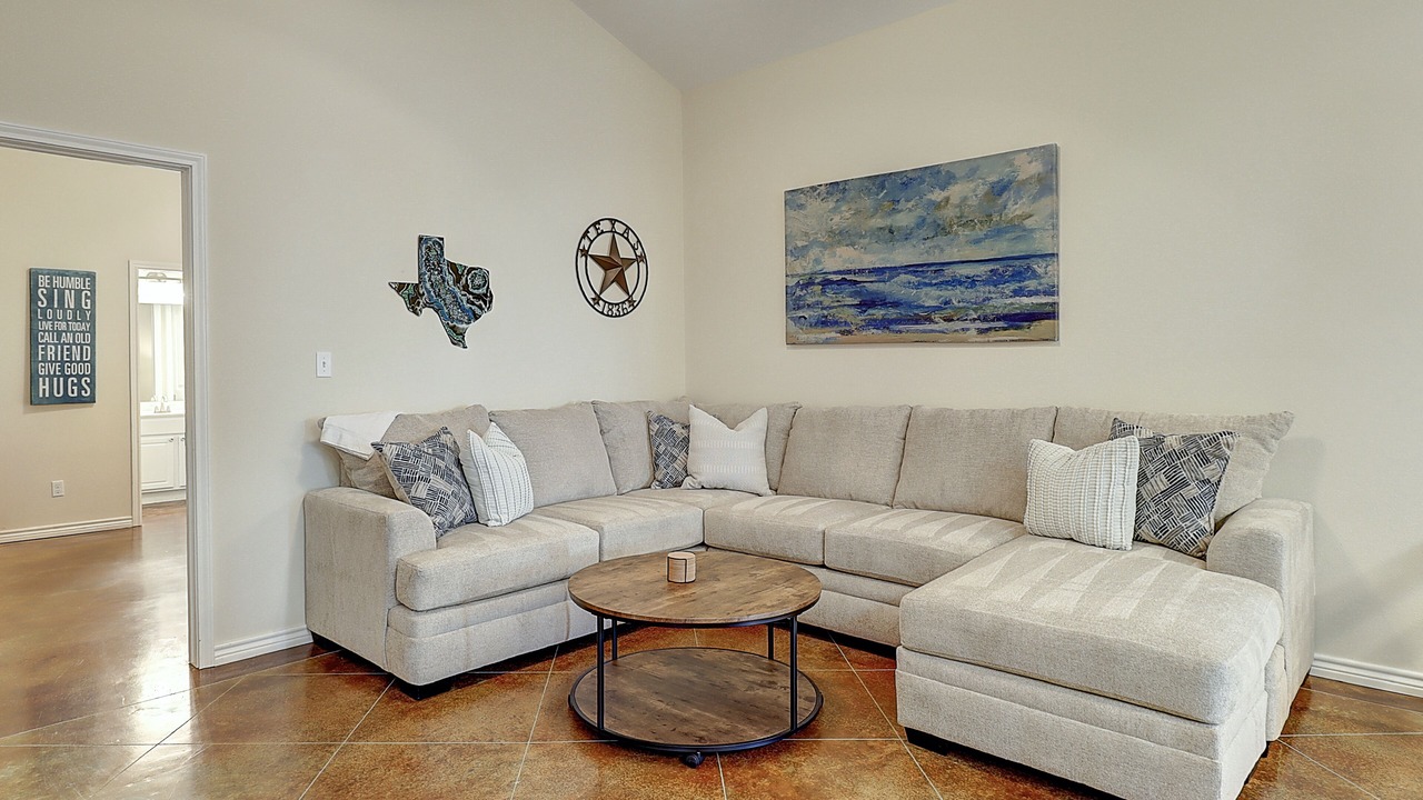 Photo of Livingroom in Corpus Christi