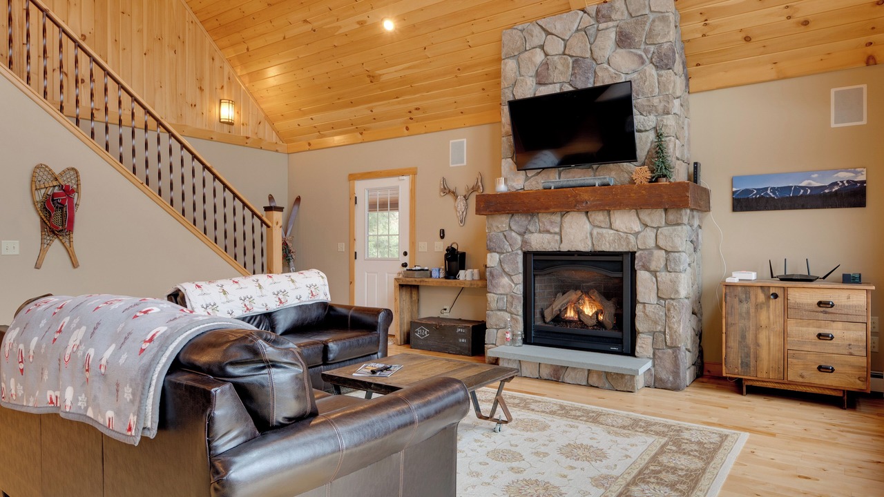 Photo of Livingroom in Bethel