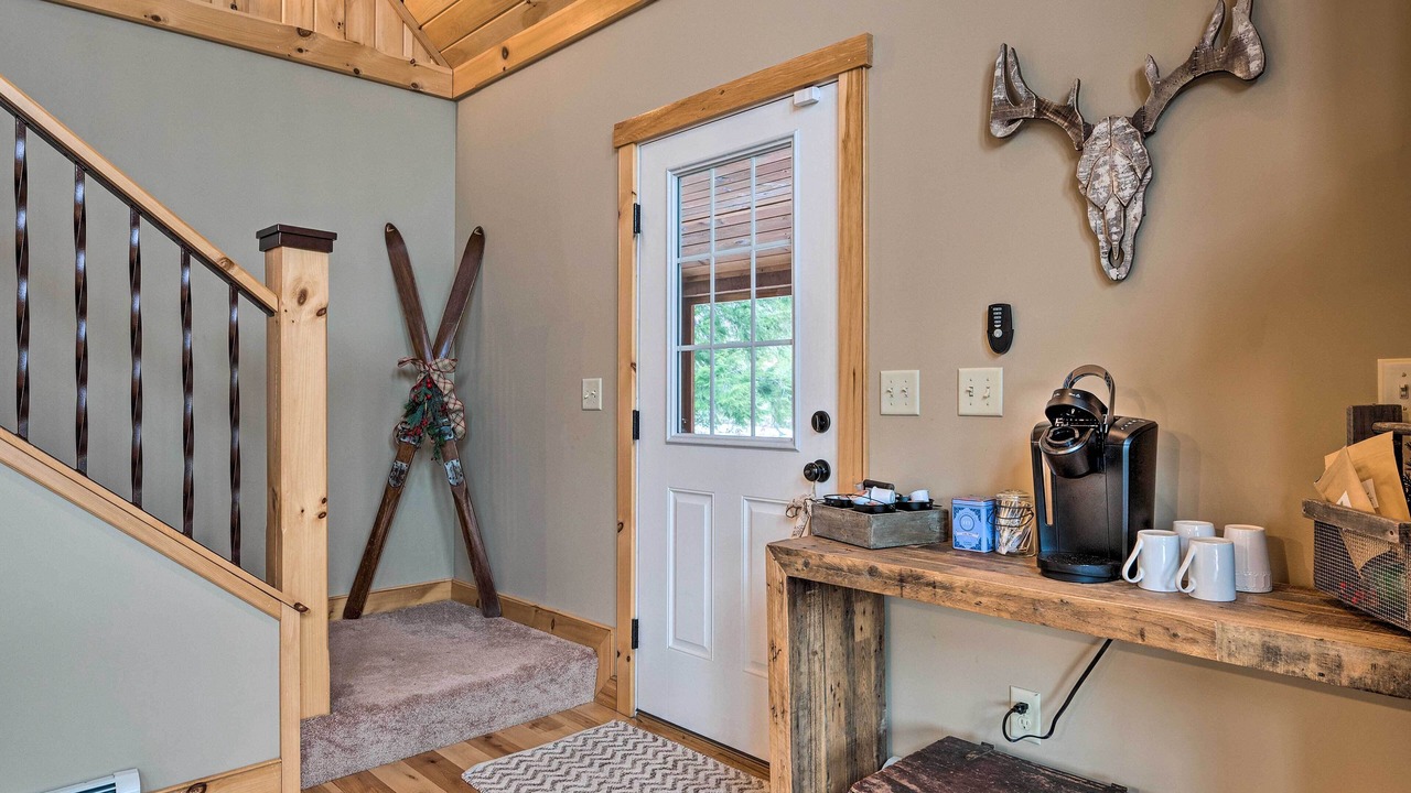 Photo of Livingroom in Bethel