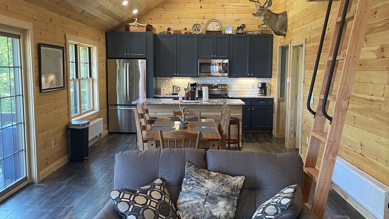 Photo of Livingroom in North Penobscot