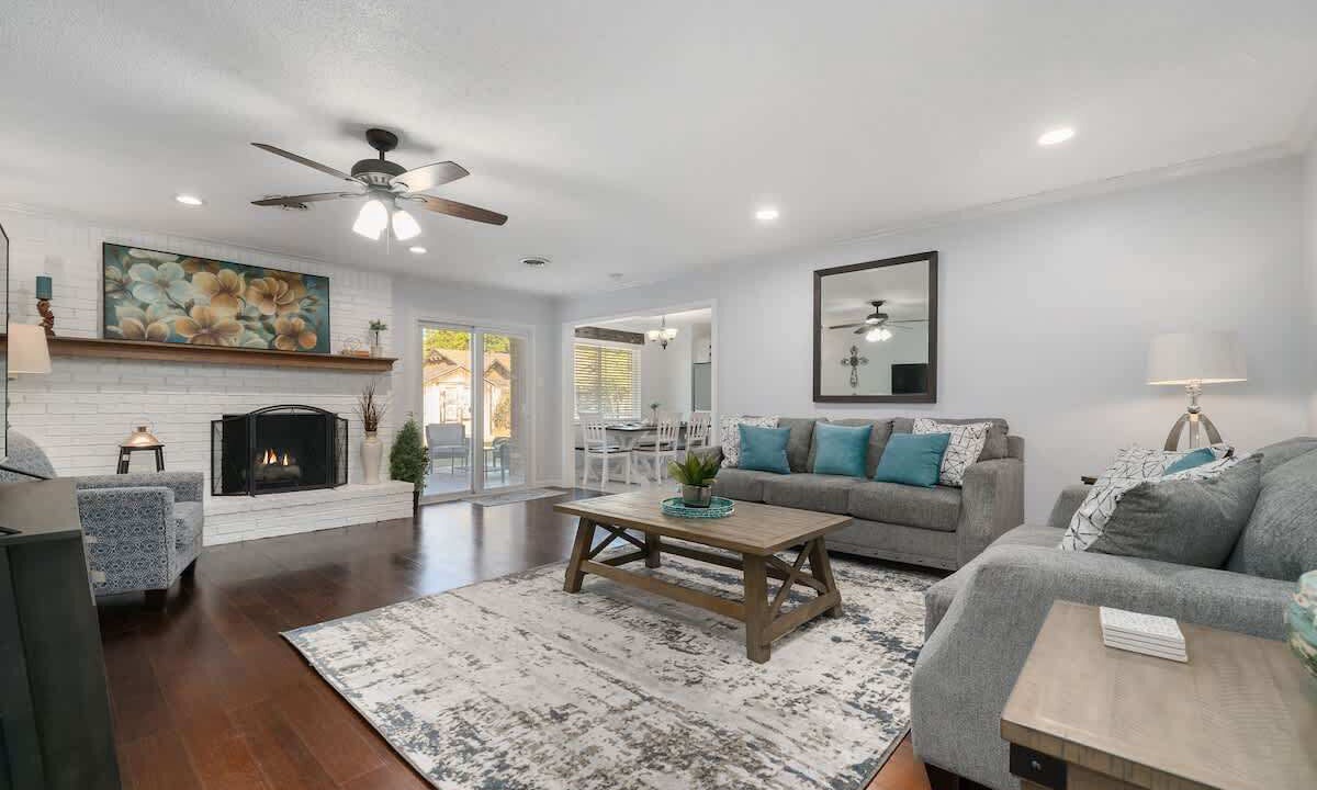 Photo of Livingroom in Fort Smith