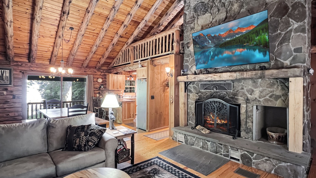 Photo of Livingroom in Beaver Cove