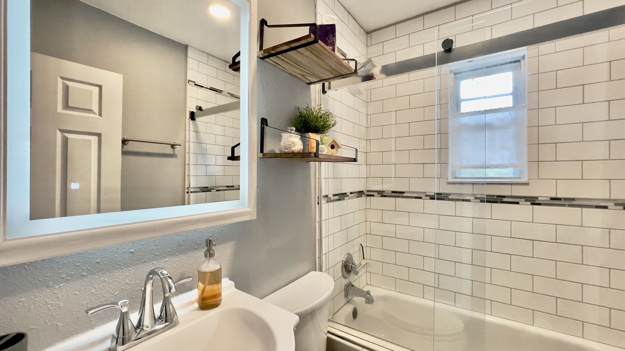 Photo of Bathroom in Andrews