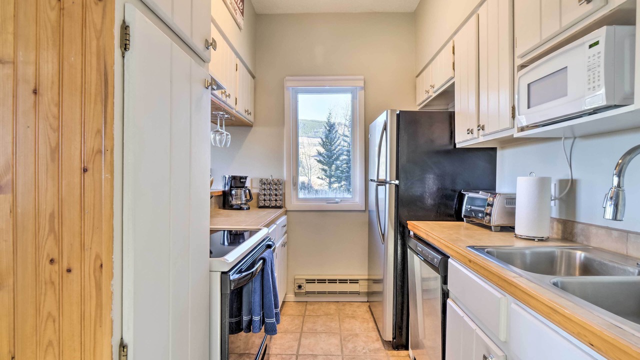Photo of Kitchen in Summit Cove