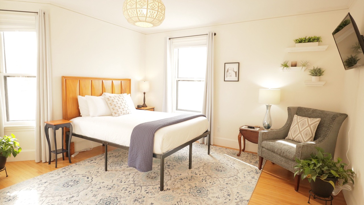 Photo of Bedroom in West End