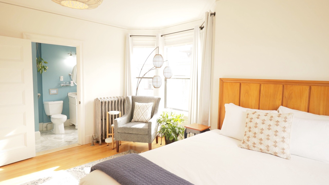 Photo of Bedroom in West End