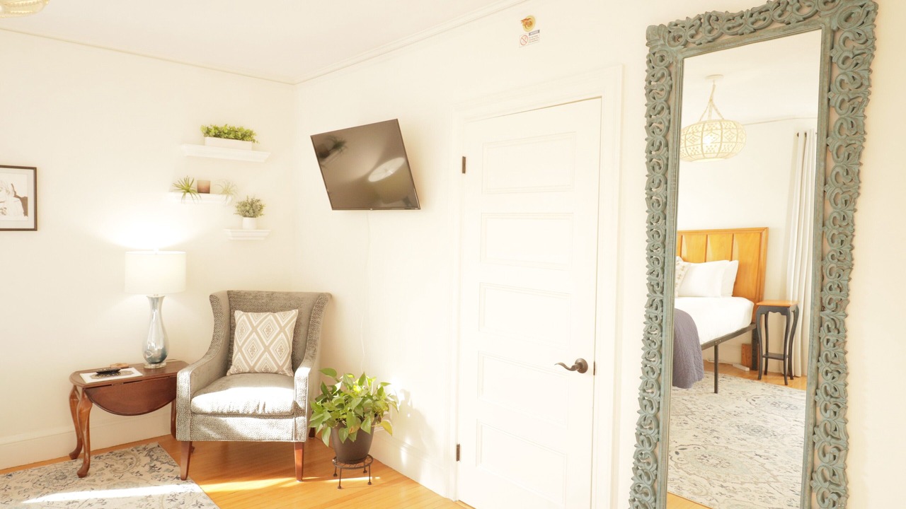 Photo of Bedroom in West End
