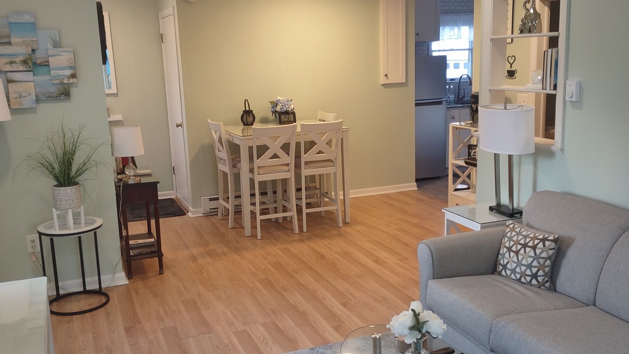 Photo of Livingroom in Ellsworth