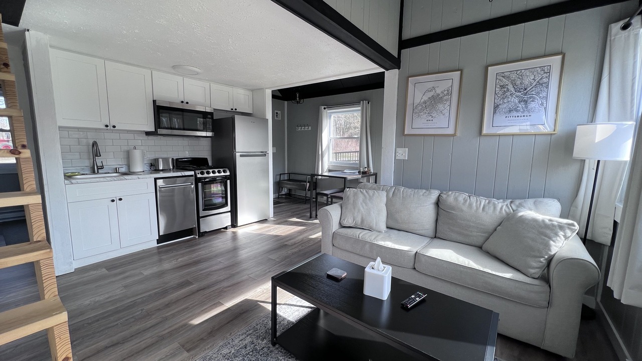 Photo of Bedroom in Conneaut Lakeshore
