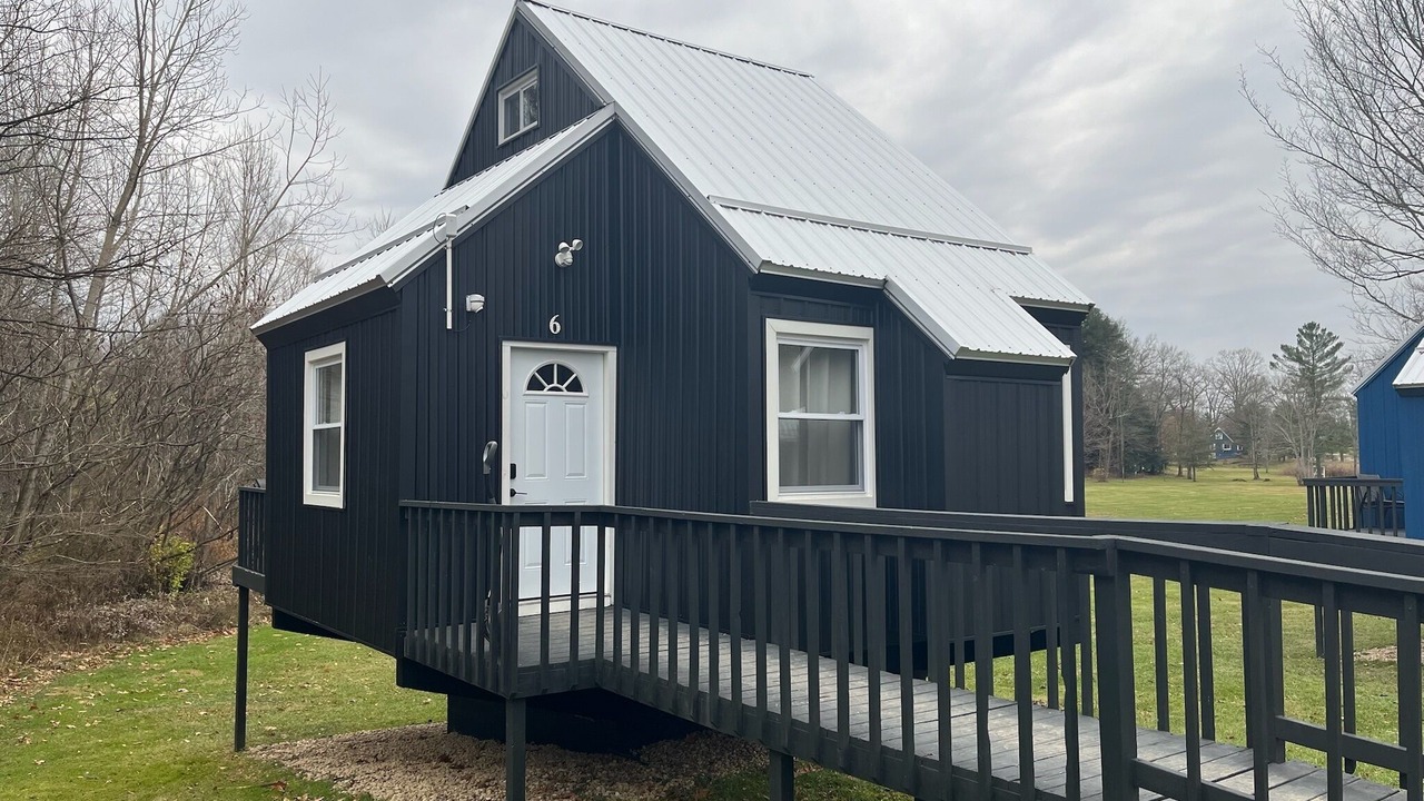 Photo of Others in Conneaut Lakeshore