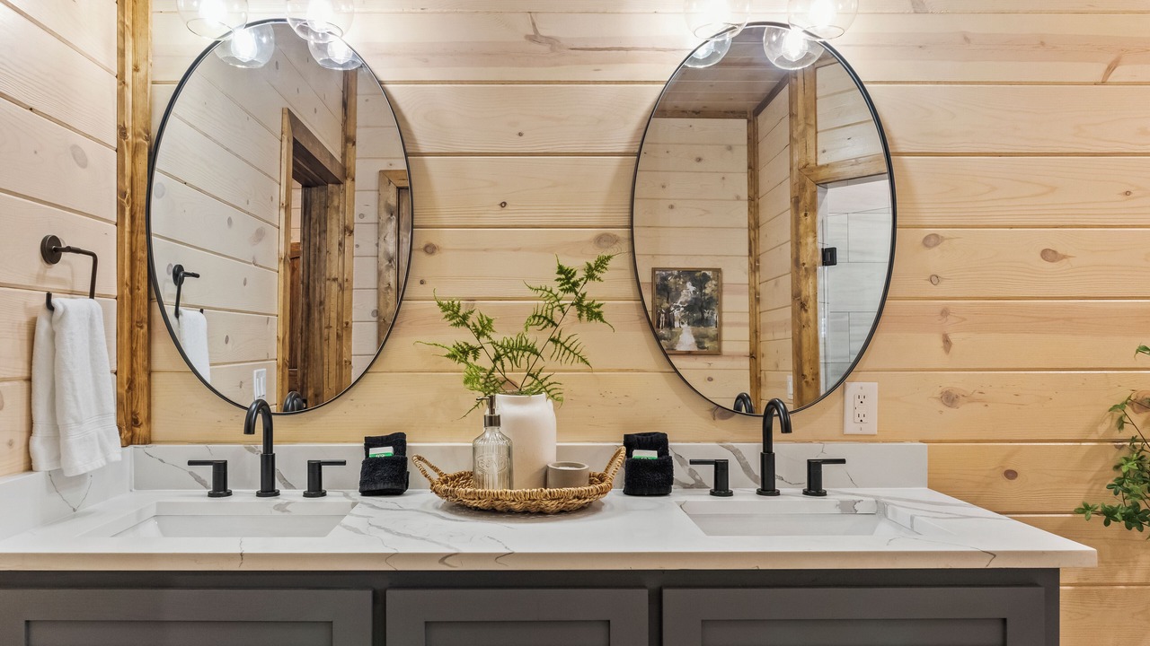 Photo of Bathroom in Pickens