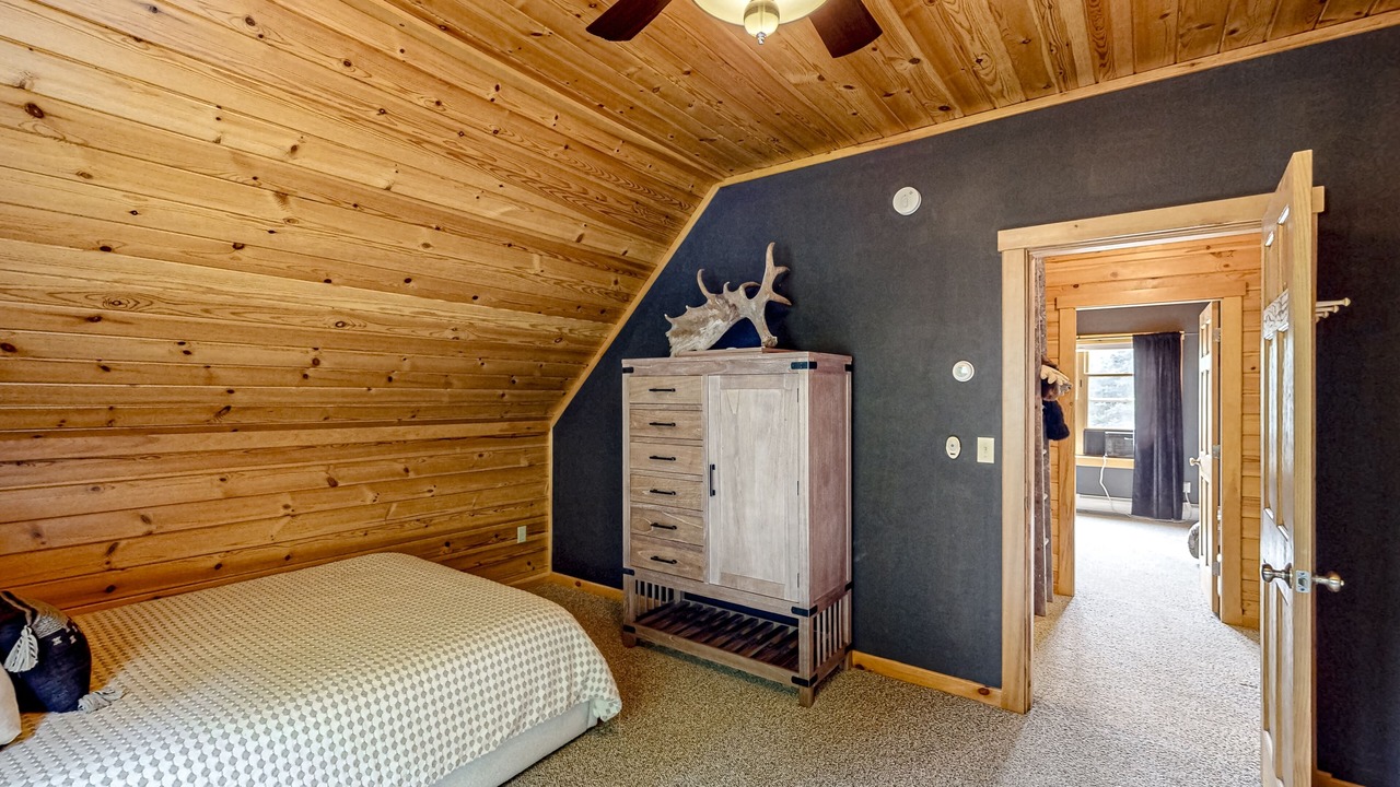 Photo of Bedroom in Rumford Center