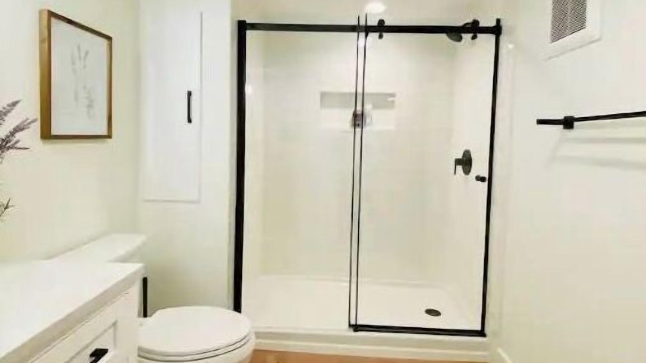Photo of Bathroom in Grandview Heights