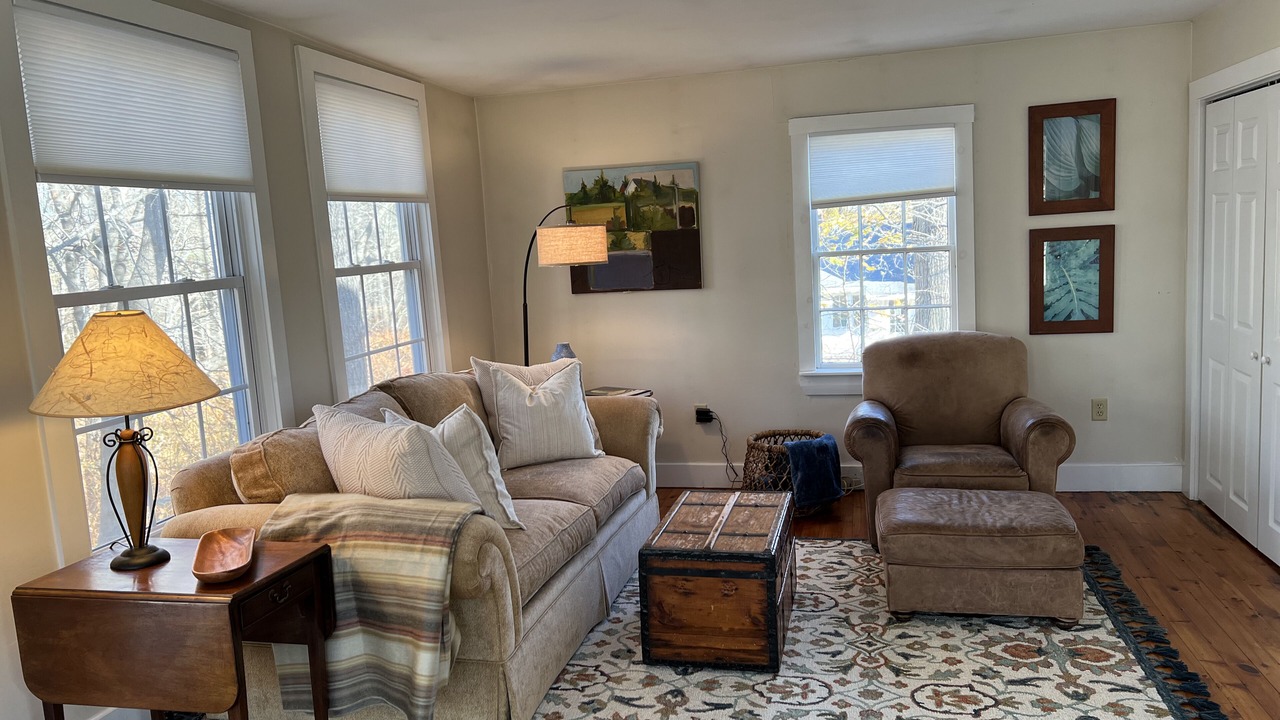 Photo of Livingroom in Yarmouth