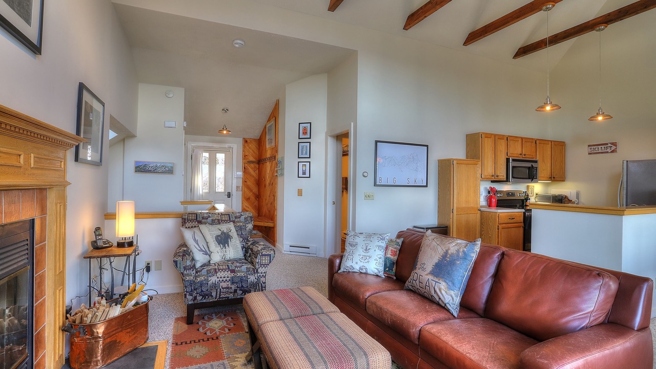 Photo of Livingroom in Rangeley