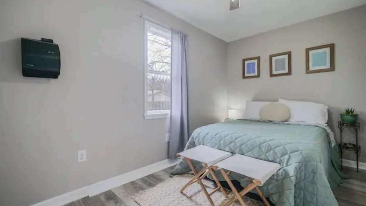 Photo of Bedroom in Madison - Lakeland