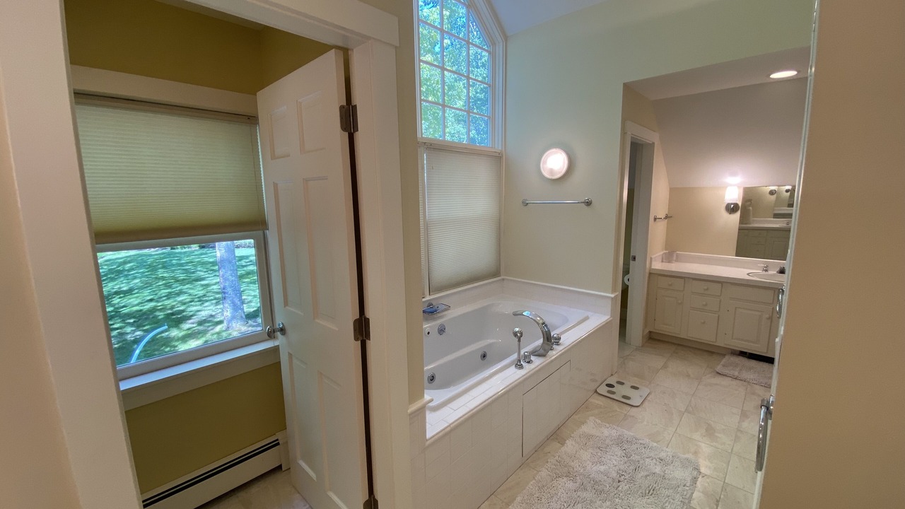 Photo of Bathroom in Cushing