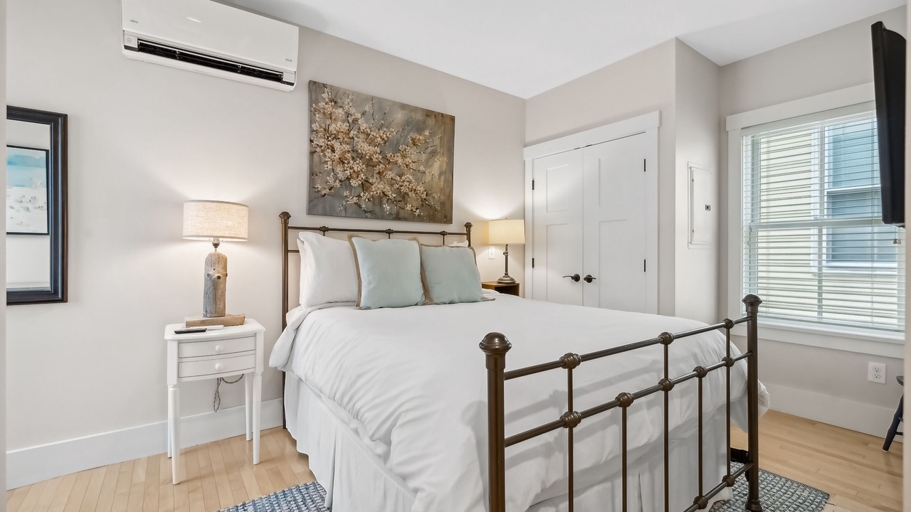 Photo of Bedroom in West End