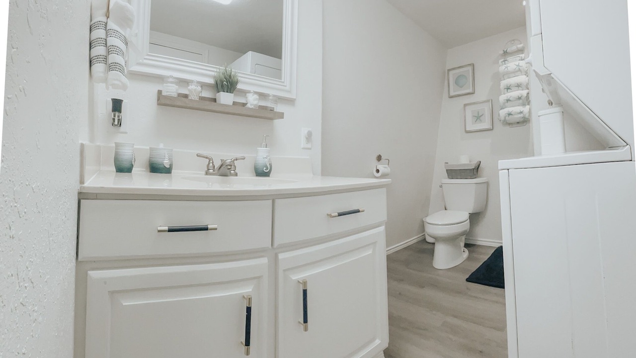 Photo of Bathroom in Park Hill