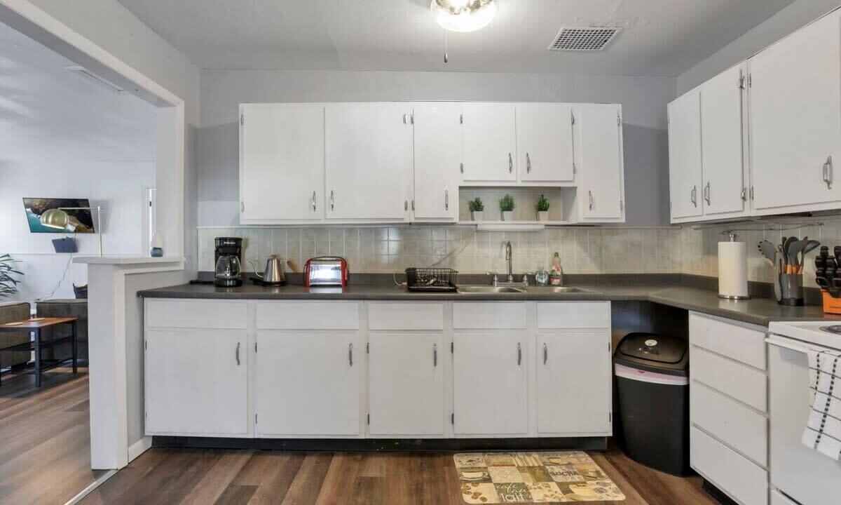 Photo of Kitchen in Lincoln Village